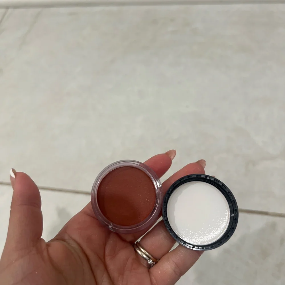NEW E.l.f. Bali Putty Blush
